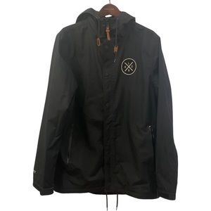 Holden Coaches Jacket, insulated waterproof shell. Size L.